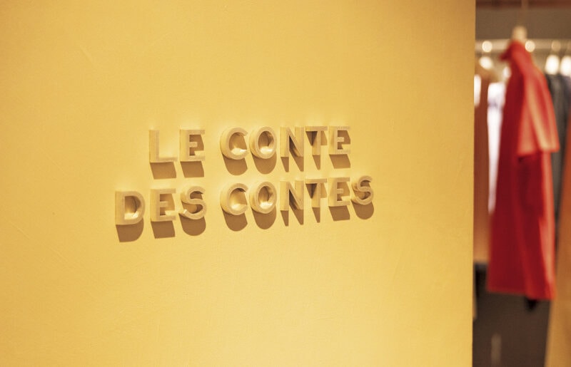 LE CONTE DES CONTES／セレクトショップは2階にある