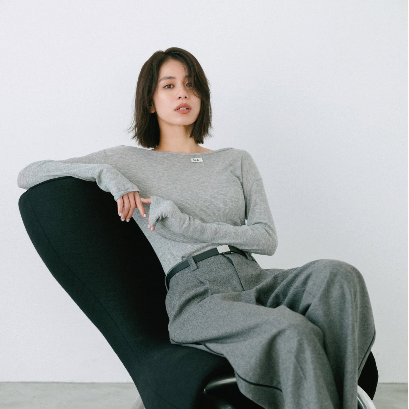 2025年開運服】目標達成を叶える『グレー』【色を纏ってなりたい自分に