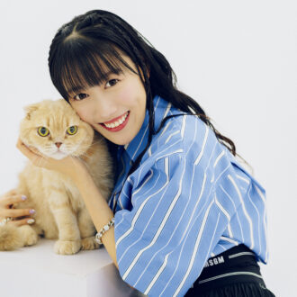 可愛さ全開♡ 高城れにさんの愛猫ぜっとくんオフショット＆愛用猫グッズを初公開