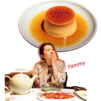 鴨の卵を使ったプリンは数量限定。固めの仕上がりで「ババロアに近い食感」。上にのっているのはタピオカ。
