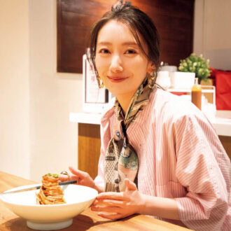 【波瑠の台北旅／名店の名メニュー⑥】麺LOVER波瑠も絶賛！ 7年連続ビブグルマン獲得「雙月食品社」の和え麺