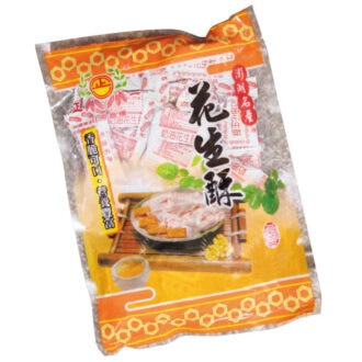 澎湖（ポンフー）銘菓のピーナッツ菓子（145元）はザクほろっとした食感。個包装なのでお土産にもぴったり。