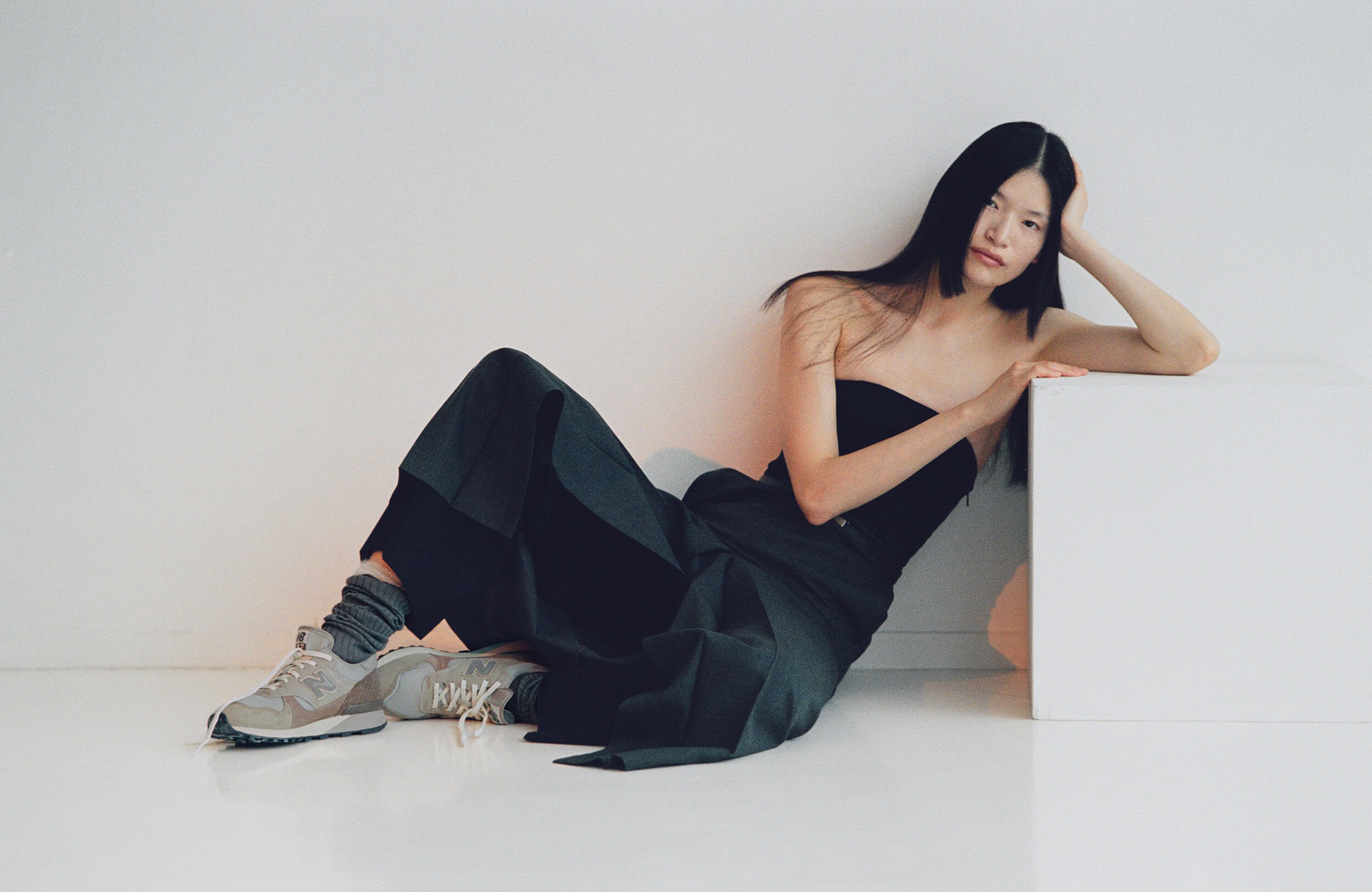 AURALEExNewBalance