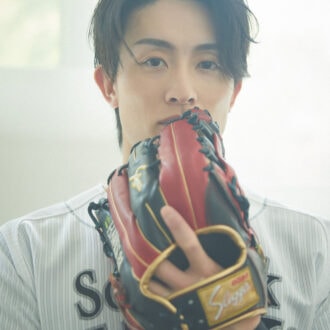 【WEB限定カット公開】周東佑京選手が明かす“選手会長”としての心構え。試合中に楽しいと感じる瞬間やモチベーションの保ち方も