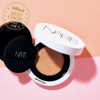 【2025年上半期ベストコスメ速報！】ファンデーション部門1位は『NARS』！軽やか高密着で“今っぽい肌”に！