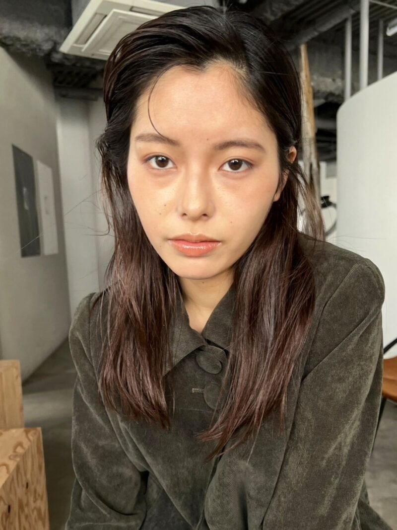 30代ヘアスタイル、ロング（正面）、nanuk shibuya