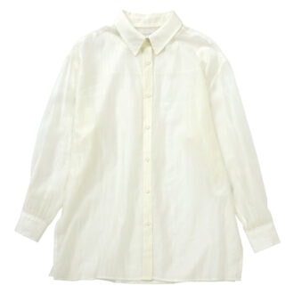 シアーシャツ¥3,960（アントマリーズ／アンティローザ）