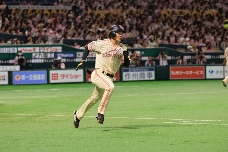 柳町達選手