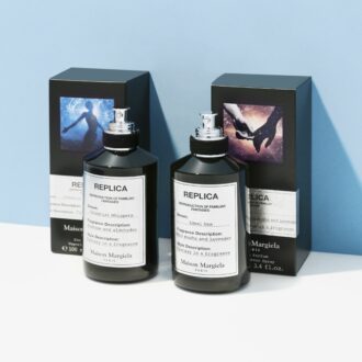 レプリカ オードパルファン アイディアル ワン100mL（右）、レプリカ オードパルファン セレスティアル ウィスパー100mL（左）各￥32,890 ※８月７日発売、７月17日ZOZOCOSME先行発売（メゾン マルジェラ フレグランス）
