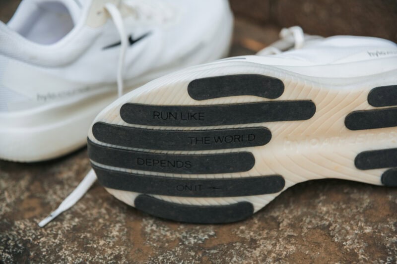 英国発ランニングブランド「hylo ATHLETICS」hylo IMPACT