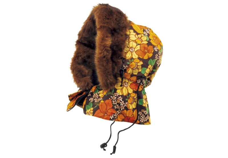 ハット￥341,000※予定価格（プラダ／プラダ クライアントサービス）