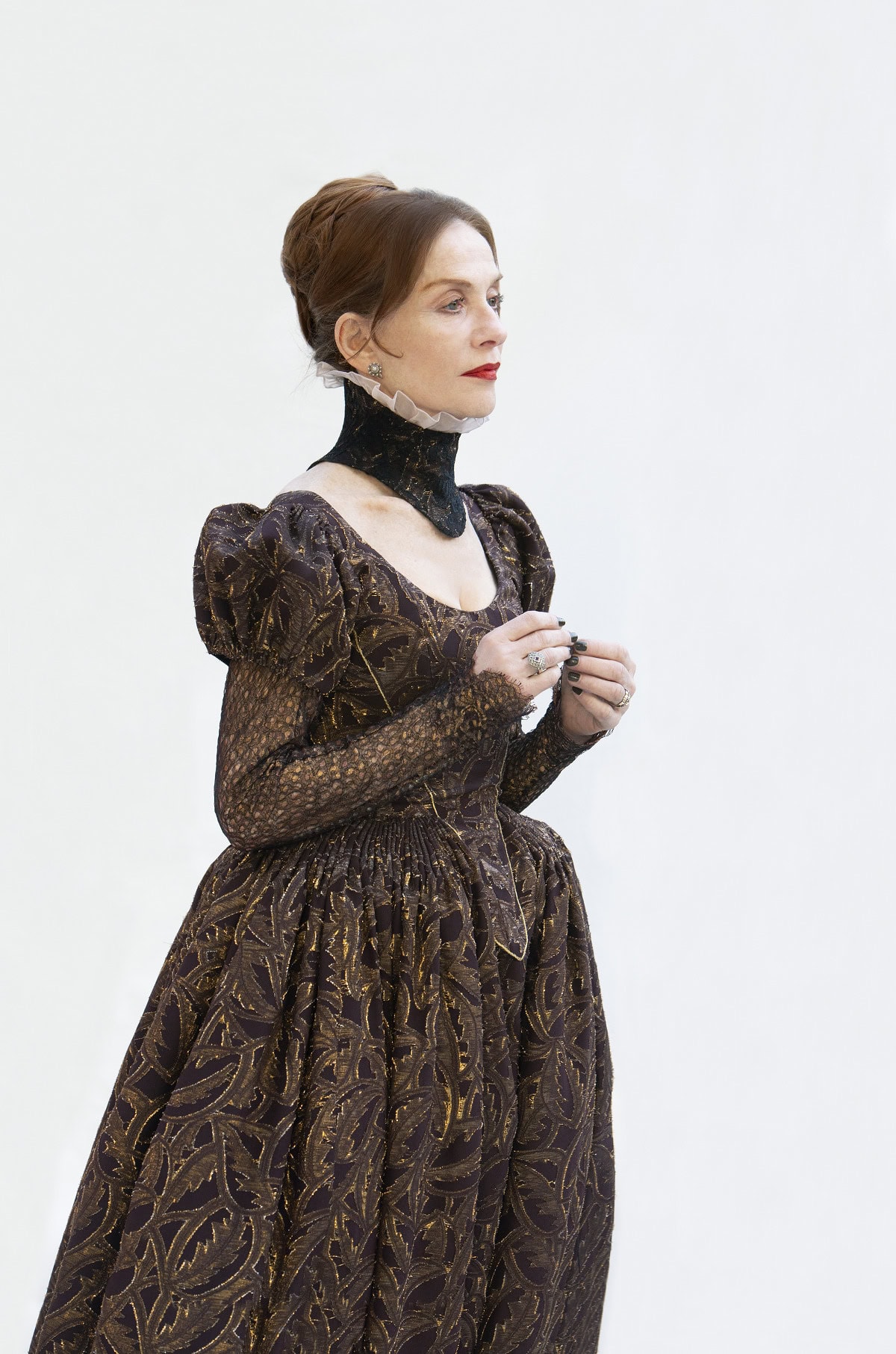 『Mary Said What She Said』 ©LUCIE JANSCH