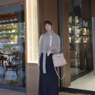 韓国ブランド「GIUNON」を取り入れて♡ タイ付きカーデ×ペンシルスカートでハンサムガーリーを意識