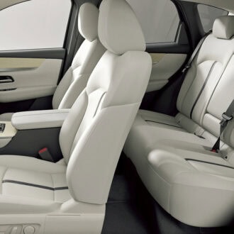MAZDA CX-60 PHEV Premium Modern 内観