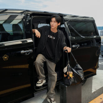 Snow Man【目黒蓮】＜成田空港でキャッチ＞フェンディ 2026年春夏 ウィメンズ・メンズコレクションへ