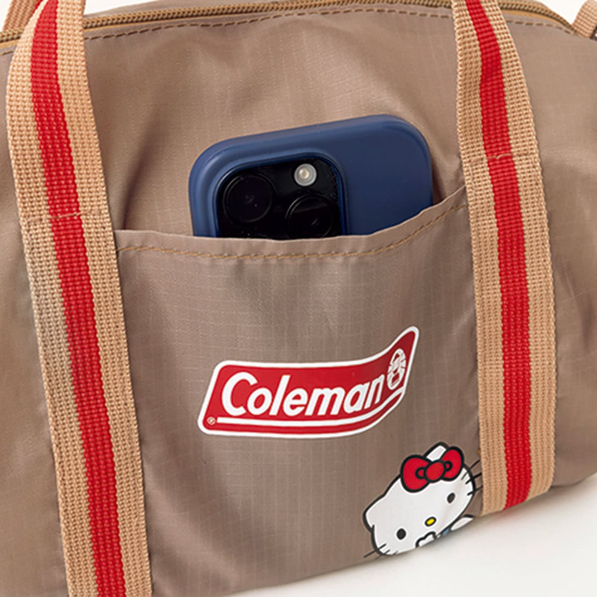 外ポケット付き