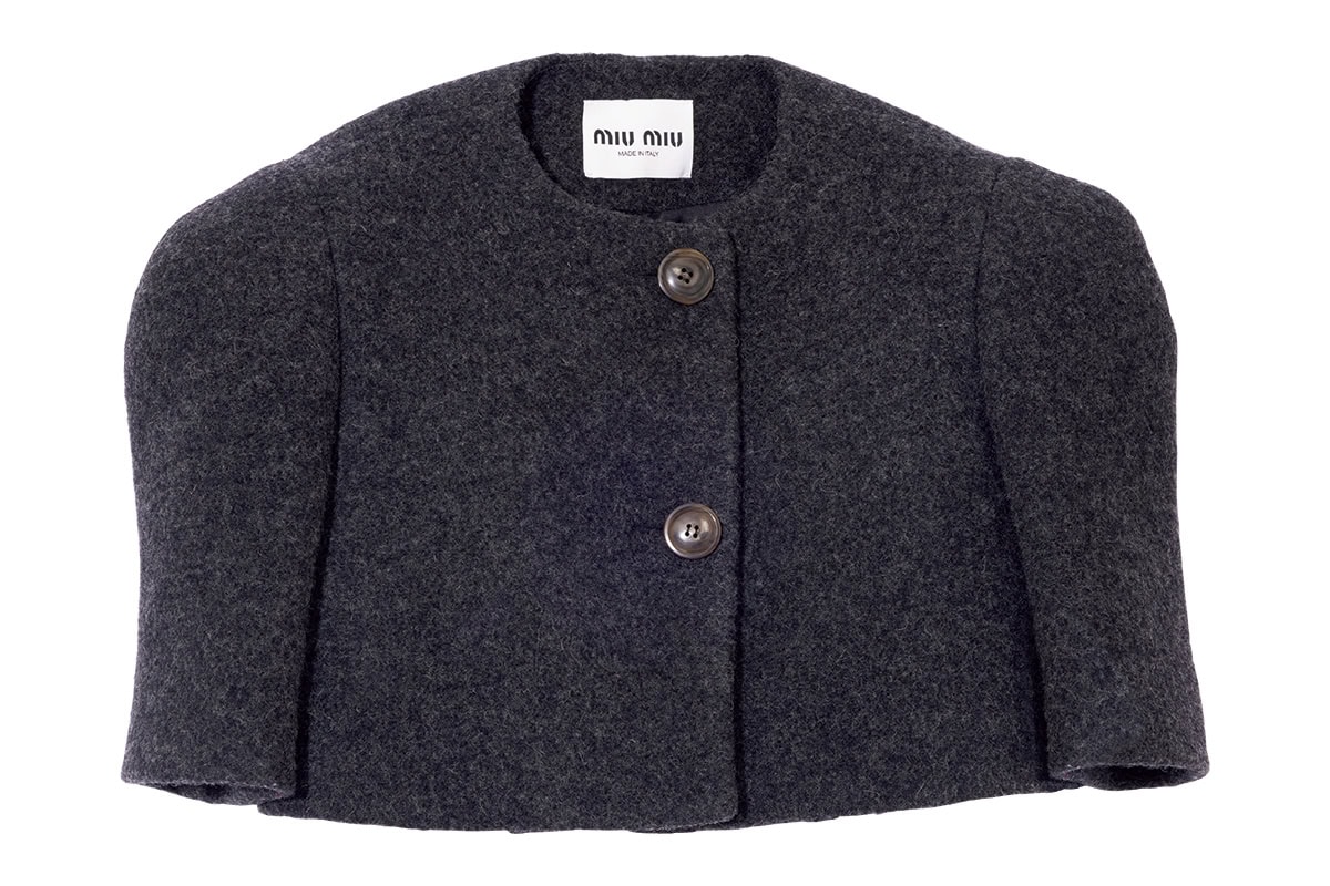 ジャケット￥445,500※予定価格（ミュウミュウ／ミュウミュウ クライアントサービス）