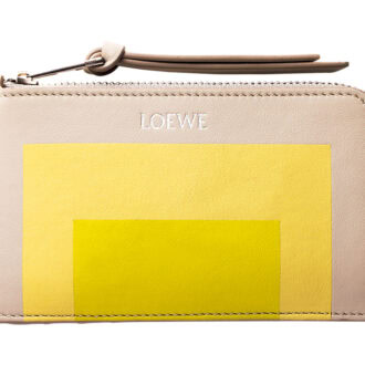 コインカードホルダー￥64,900（ロエベ／ロエベ ジャパン クライアントサービス）