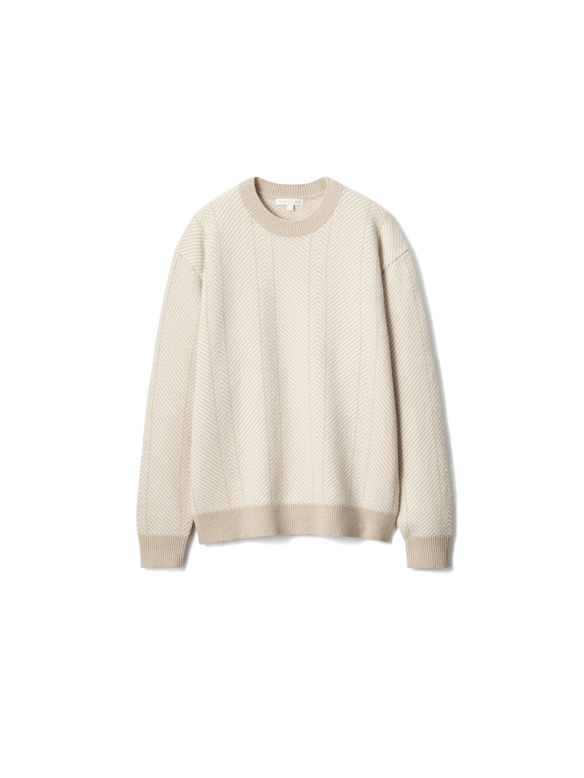 ラムクルーネックセーター　4,990円