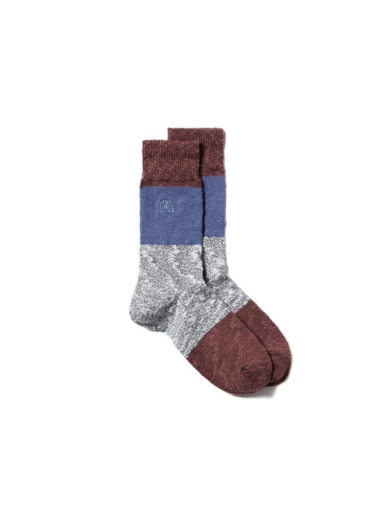 ヒートテックデオドラントソックス　590円