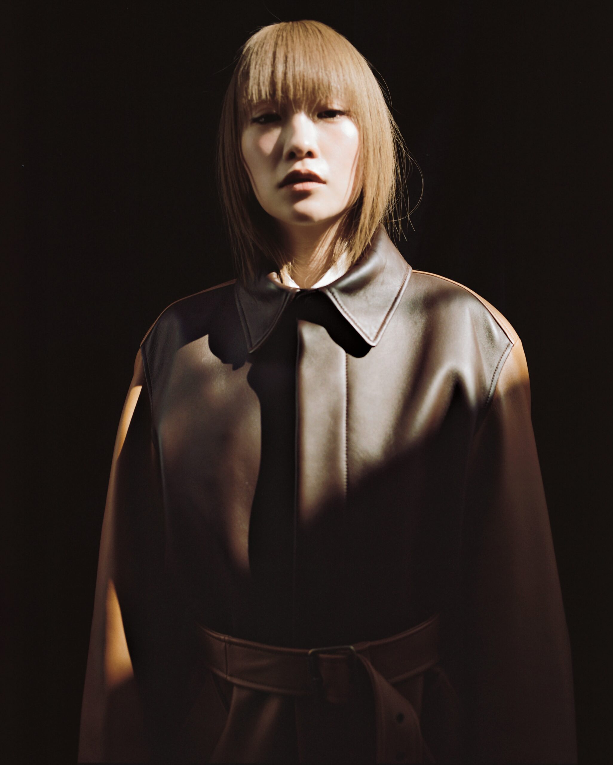 川栄李奈×ロエベ