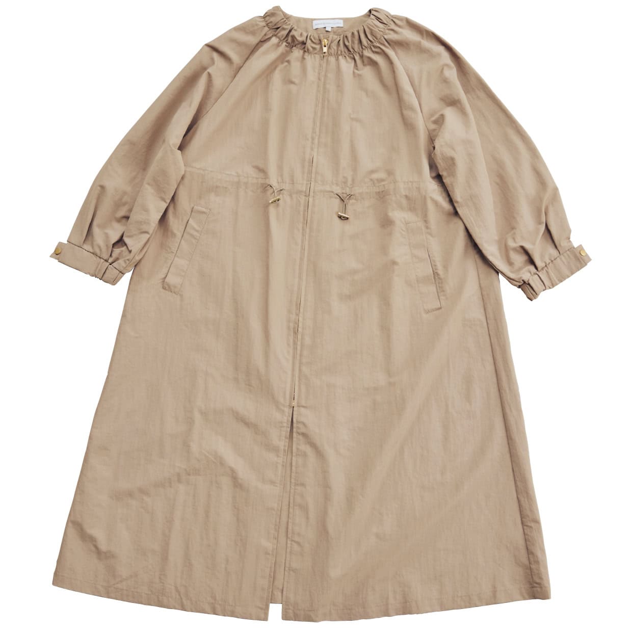 きれいめ派 STY 山本あきこさんが選ぶのは…ナイロンコート