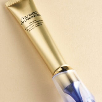 バイタルパーフェクション リンクルリフト ディープレチノブライト A＋ ［医薬部外品］20g ¥15,950（SHISEIDO）