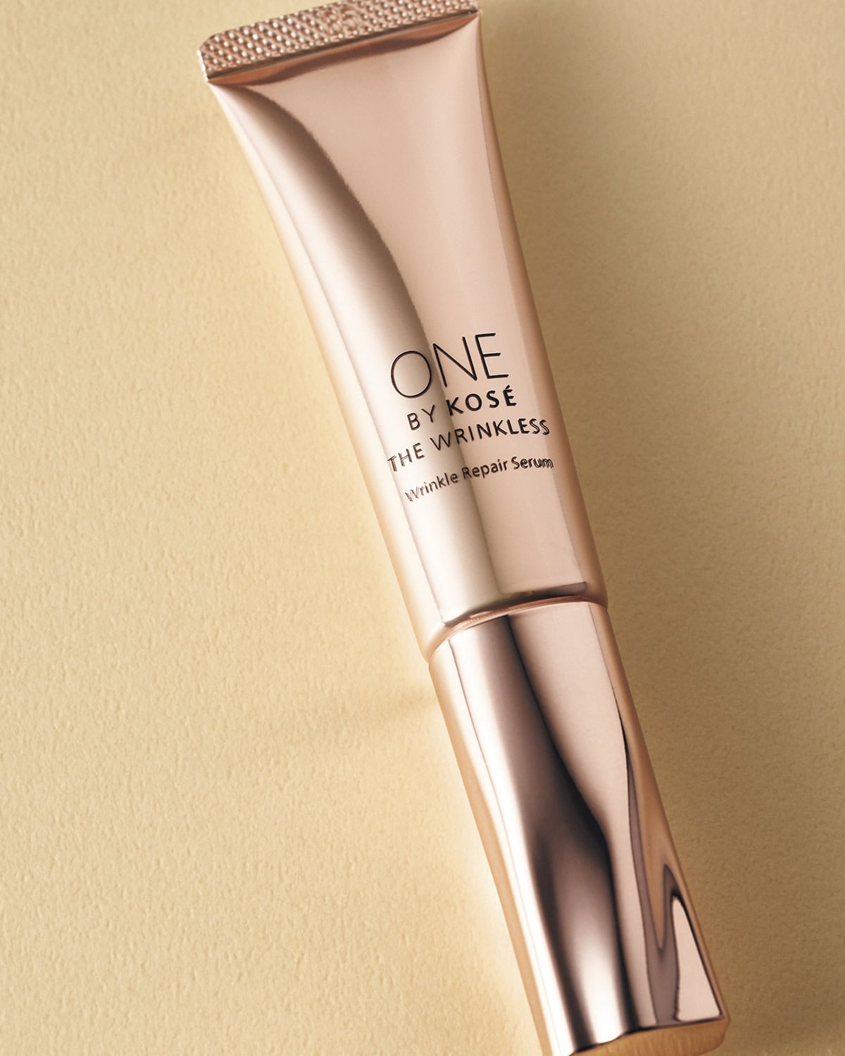 ONE BY KOSÉ　ザ リンクレス W［医薬部外品］18g ¥6,380〈編集部調べ〉（コーセー・10/16発売）