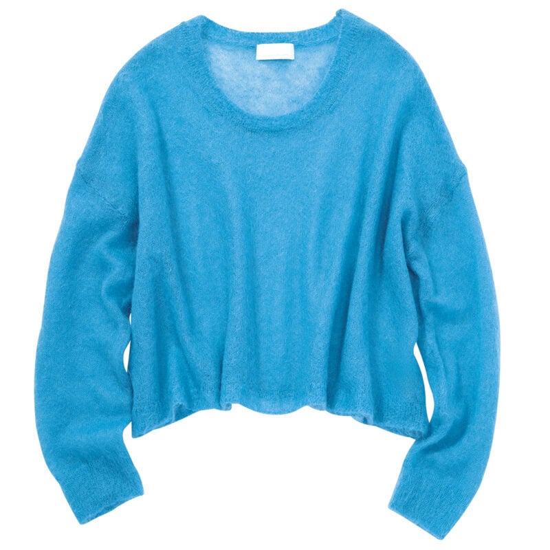 透け感のあるモヘアでお洒落に差をつけて。ニット￥24,200（ガリャルダガランテ／ガリャルダガランテ 青山店）