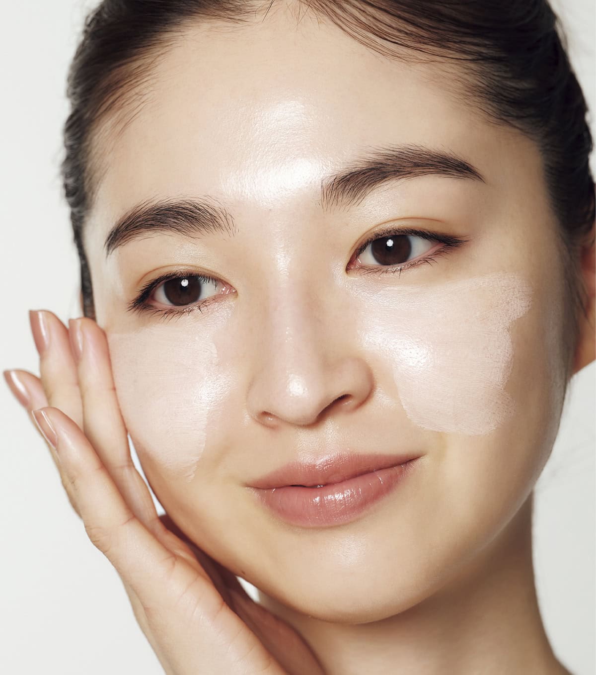 【トーンアップ下地_１】ピンク下地は顔全体に