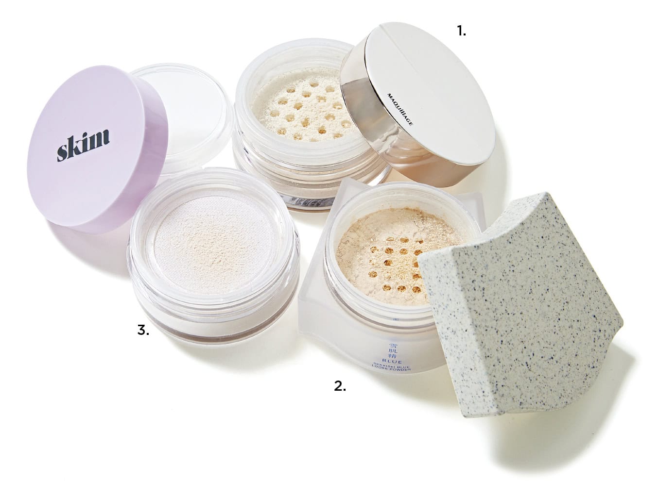 1_マキアージュ エッセンスグロウキープパウダー シアーアイボリー（マキアージュ）　2_雪肌精 BLUE　ハーモナイズ マイ ヴェール パウダー Ⅱ（コーセー）　3_ルポ セラム ルースパウダー（skim）