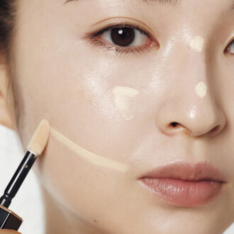 糸リフト級！ 頰引き上げコンシーラー