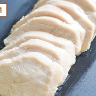 3をポリ袋から取り出し、薄く切る。