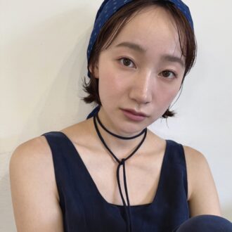 30代ヘアスタイル、ショートボブ、バンダナアレンジ、SOIE omotesando