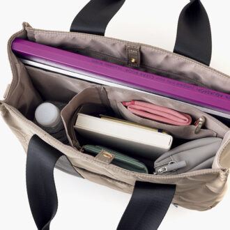 3つの仕切りで整理整頓しやすい