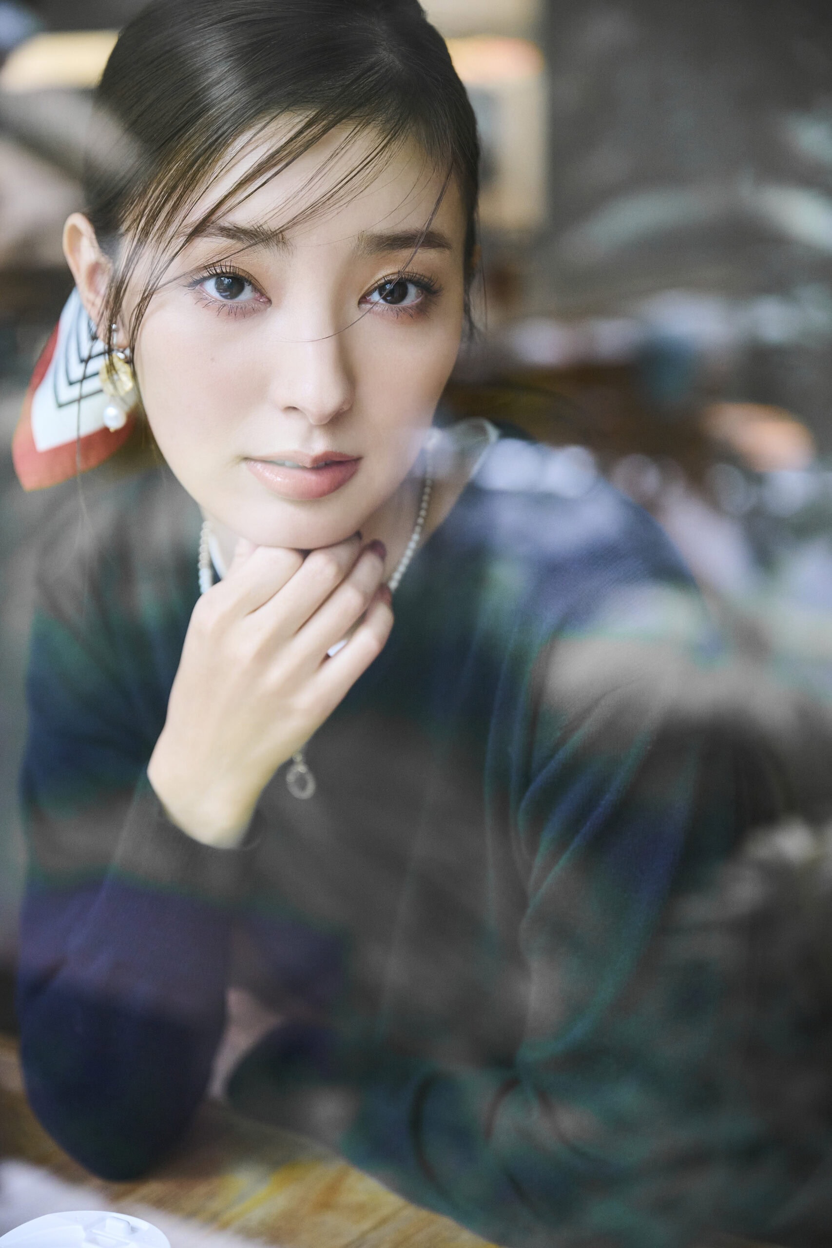 冬の悩みを解決！洋服の青山「毛玉クリアニット」3つのヒミツと仕事も休日も使える最強コーデ術