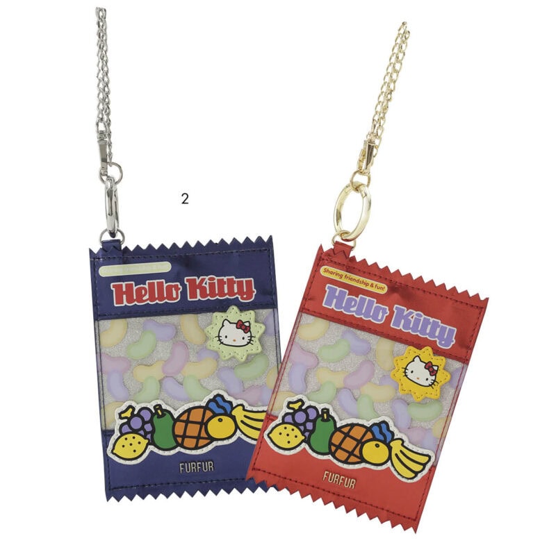 2.ポーチチャーム［H14×W10］各¥7,700（すべてファーファー／ファーファー ルミネ新宿2店）※12月上旬発売予定