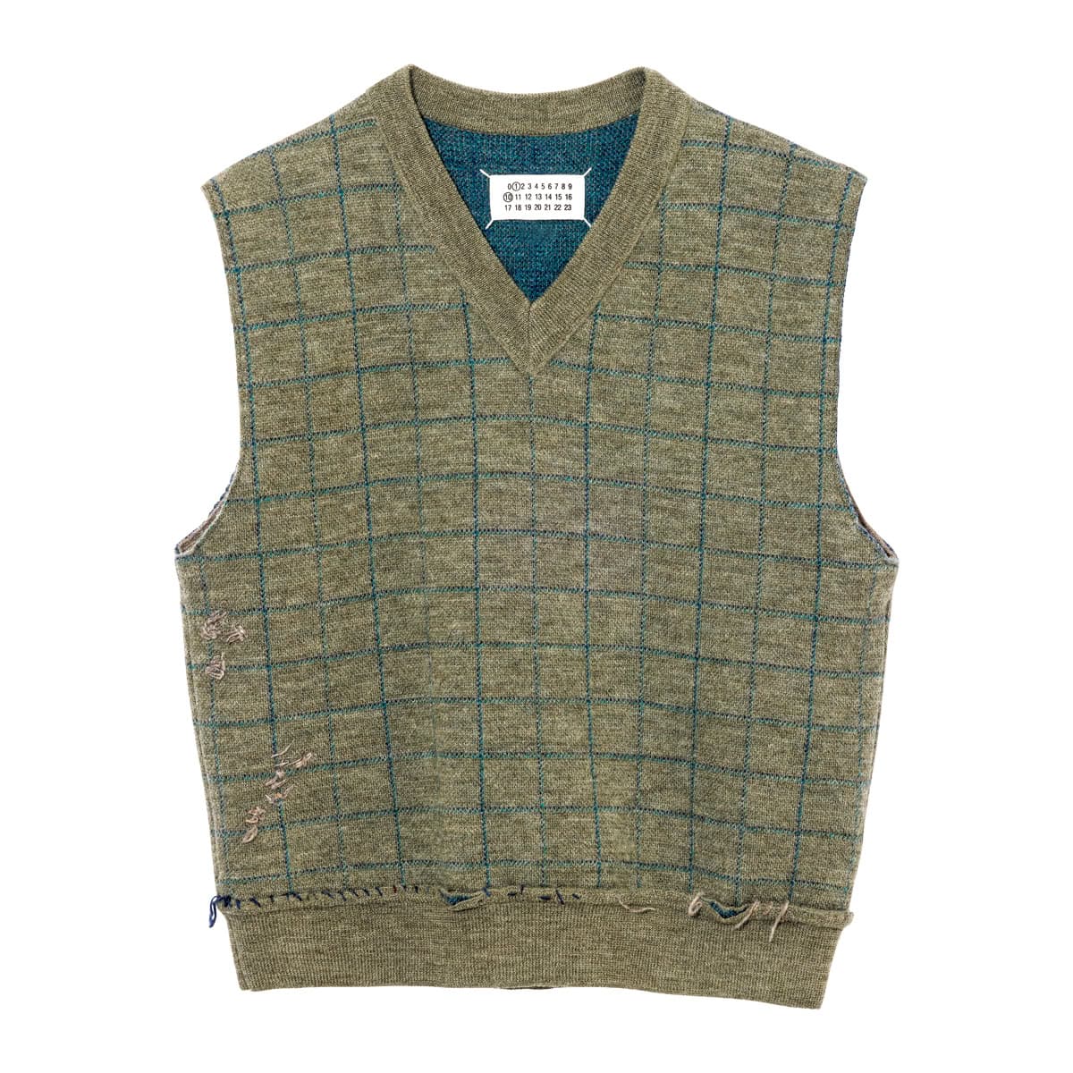 シグネチャーの4本の白いステッチ入り。（メゾン マルジェラ／マルジェラ ジャパン クライアントサービス）