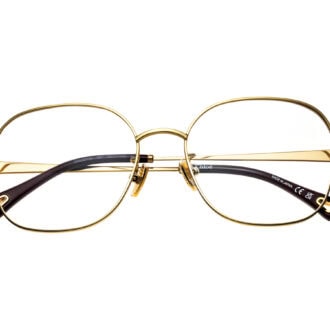 ジャパンメイドのアイウエア。（クロエ／ケリング アイウエア ジャパン カスタマーサービス）