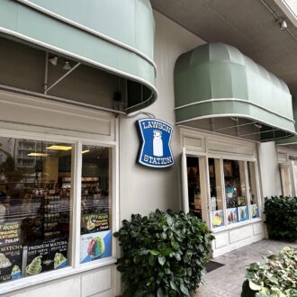 ローソン モアナサーフライダー店