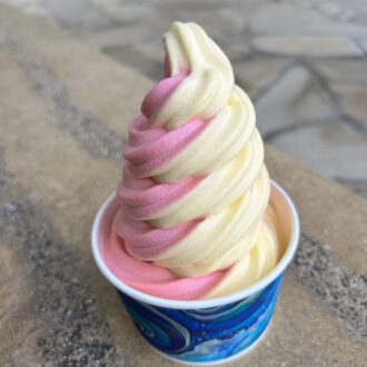 パイナップル＆ストロベリー