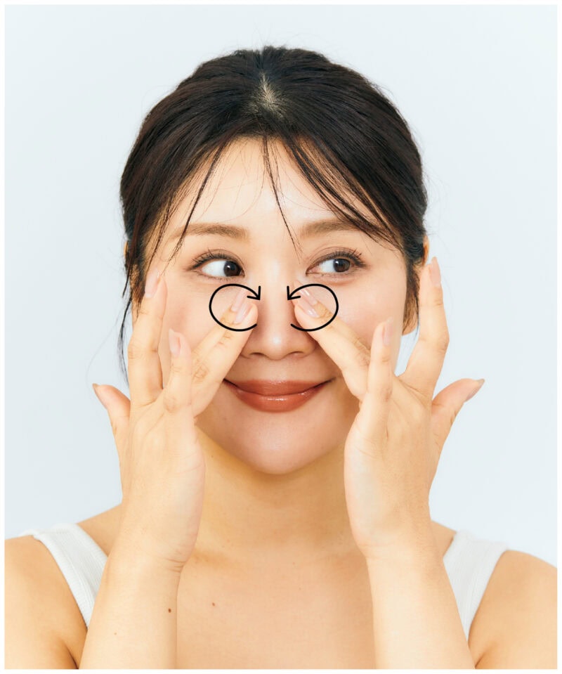 2. 円を描くようになじませる