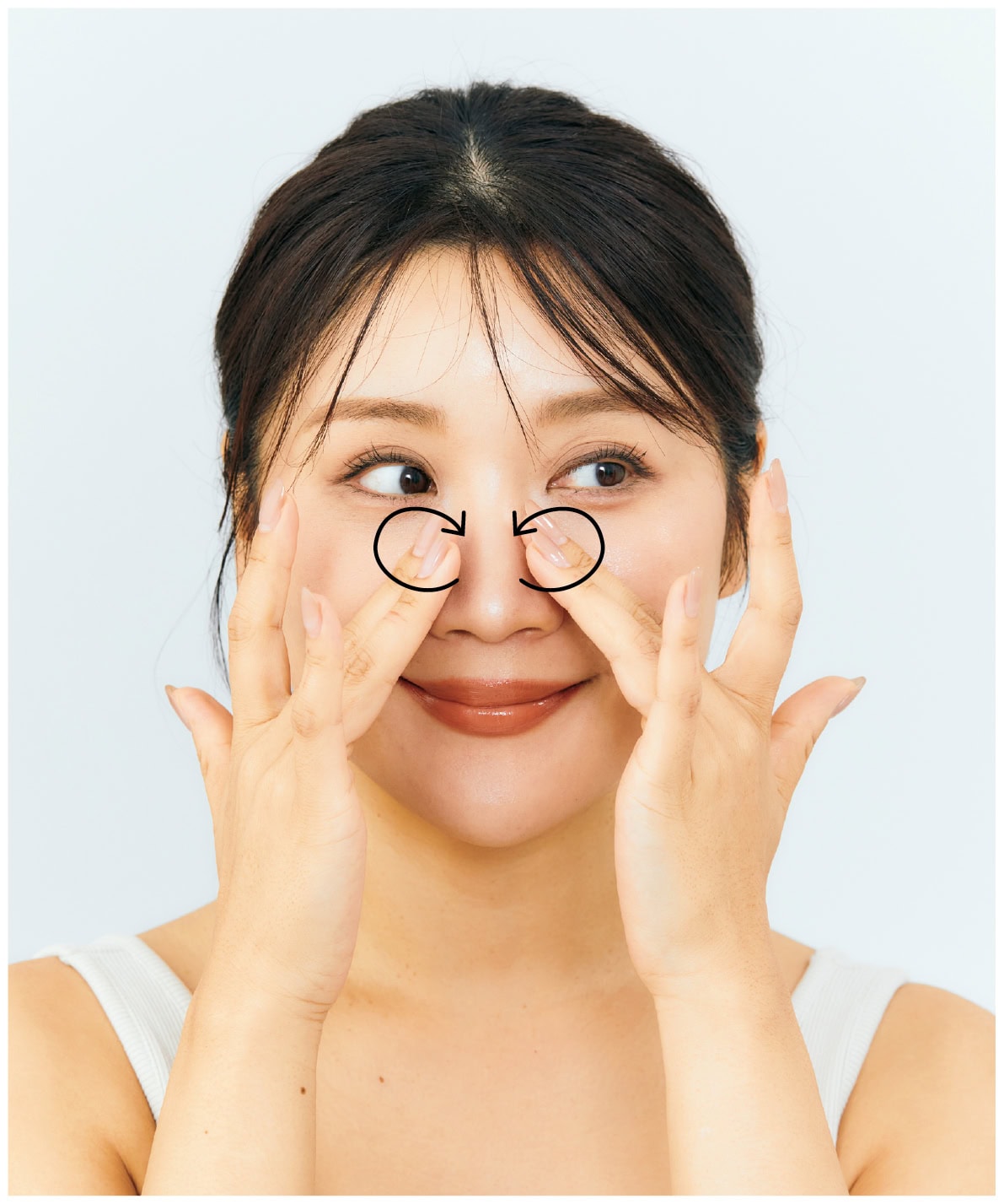 2. 円を描くようになじませる