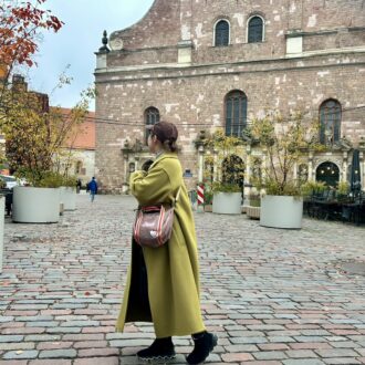 InRed12月号増刊付録　コールマン×ハローキティ　ボストン型ポシェット