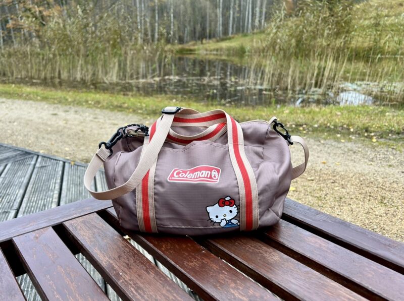 InRed12月号増刊付録 コールマン×ハローキティ ボストン型ポシェット