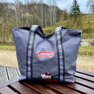 InRed12月号付録　コールマン×ハローキティ　大容量トートバッグ