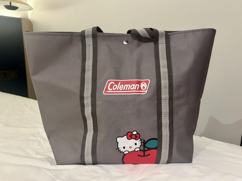 InRed12月号付録 コールマン×ハローキティ 大容量トートバッグ