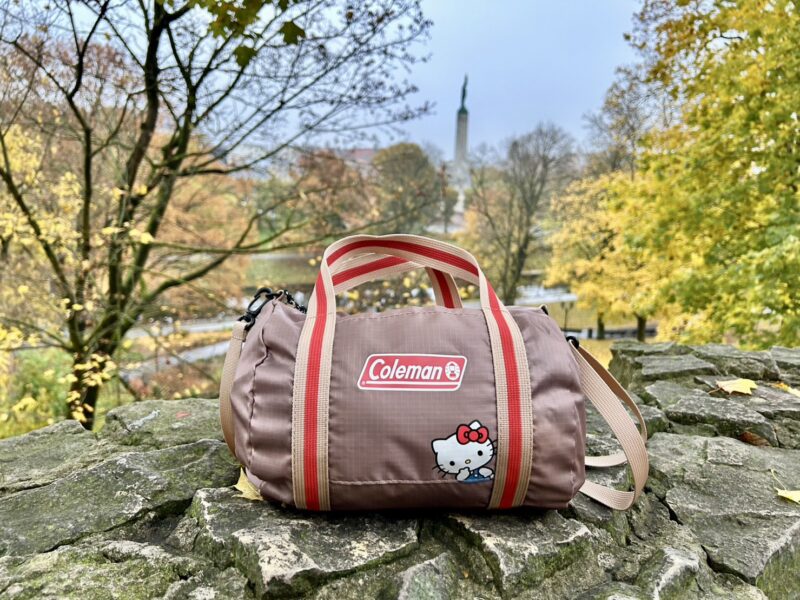 InRed12月号増刊付録 コールマン×ハローキティ ボストン型ポシェット