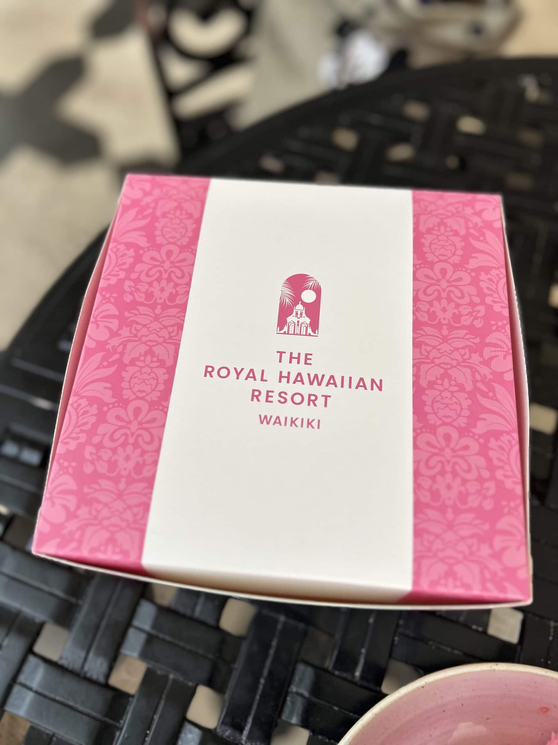 ボックスもピンク！