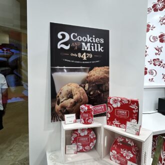 「2 Cookies and a Milk」